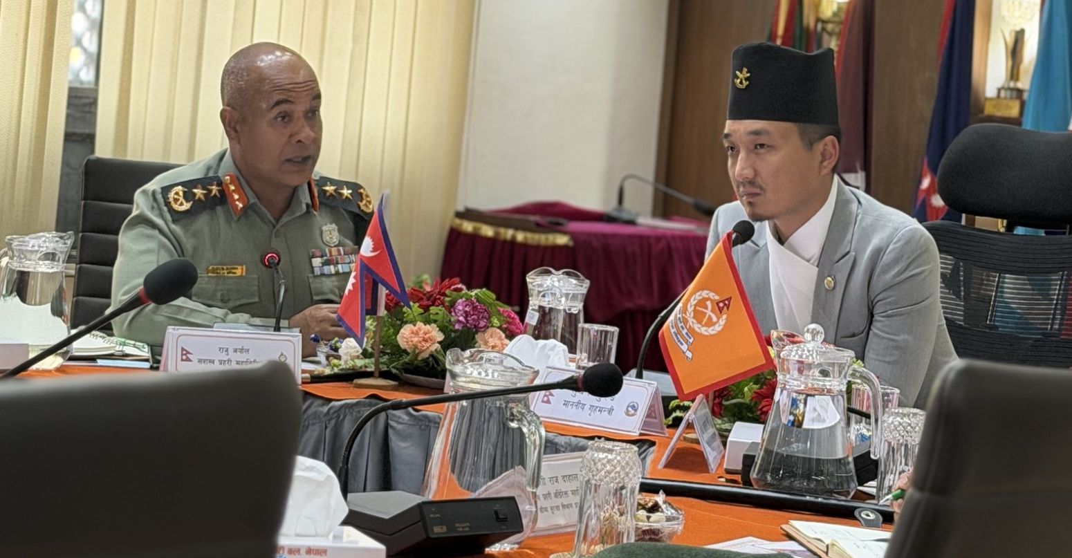 सशस्त्र प्रहरीका तल्लो तहका कर्मचारीलाई निःशुल्क शिक्षा र स्वास्थ्यको व्यवस्था गर्न आइजिपी अर्यालको माग