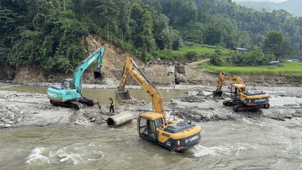 मेची राजमार्गको विकल्पमा जोगमाई खोलामा ‘डाइभर्सन’