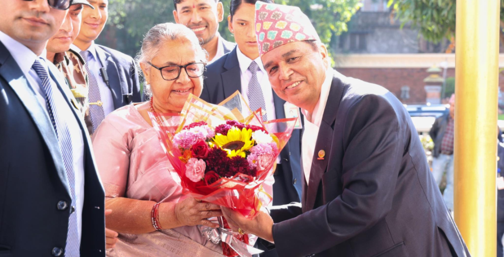 प्रधानमन्त्रीलाई कार्यक्रममा बोलाएर व्यवसायीले भने- तोडफोड र लुटपाटमा संलग्नमाथि कडाभन्दा कडा कारबाही होस्