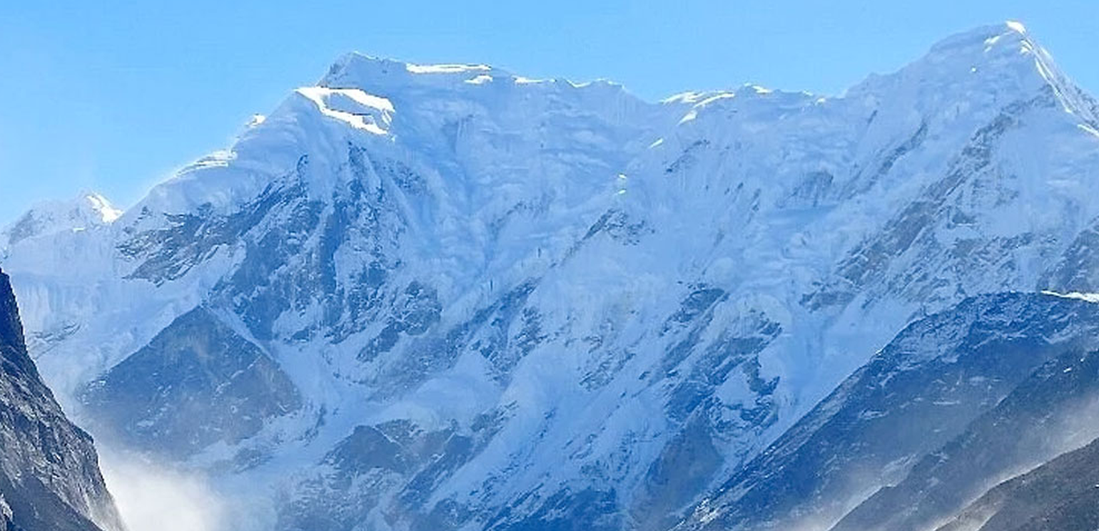 १५ पटक सगरमाथाको सफल आरोहण गरेका फुर्वा तेन्जिङ शेर्पासहित सातजना यलुङ री हिमालमा बेपत्ता