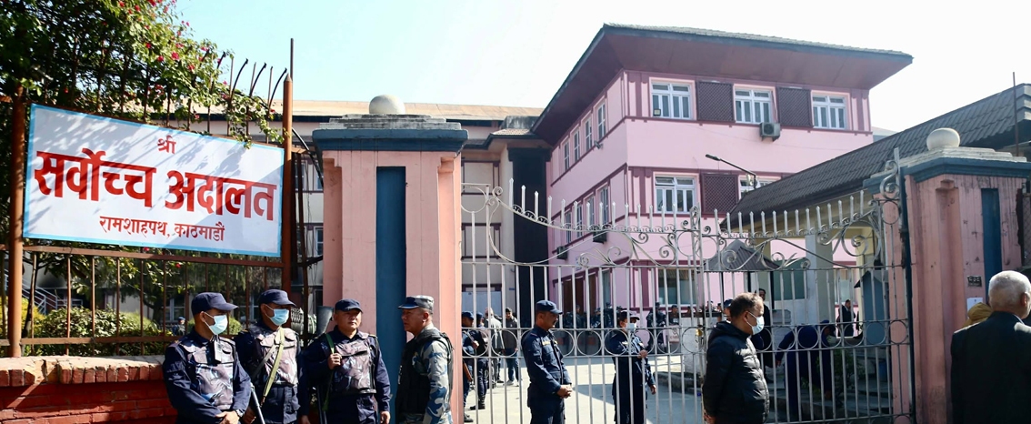 सुकुम्बासी बस्ती हटाउने सरकारको निर्णयविरुद्ध सर्वोच्चमा रिट, तत्काल रोक्न माग