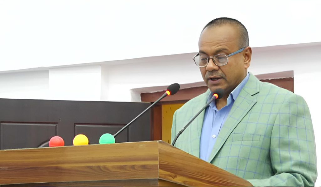 सत्ता गठबन्धनमा खटपट: मधेस सरकार विस्तार रोकियो, शपथ खान पुगेका एमाले सांसद निराश भएर फर्किए