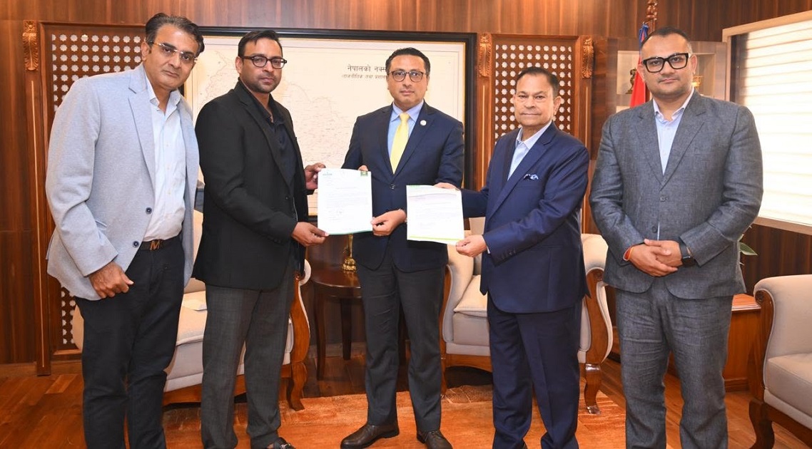 बाढी पीडितका लागि शिवम् सिमेन्टको ठूलो राहत घोषणा: ११ हजार बोरा सिमेन्ट र २१ लाख नगद सहयोग