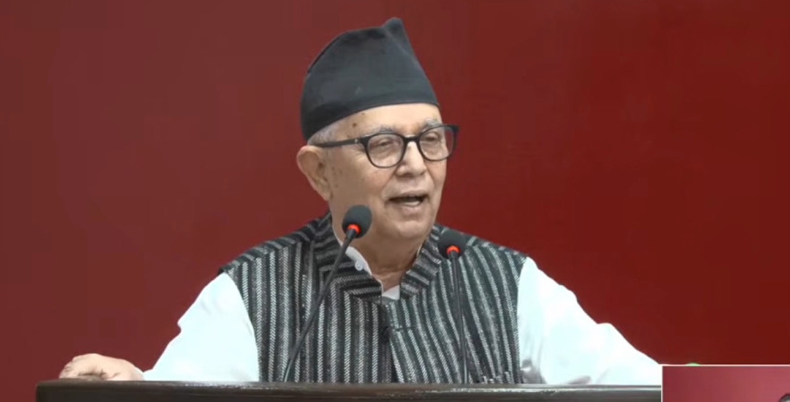 पूर्वप्रधानन्यायाधीश जबराको गिरफ्तारीमाथि सांसद ढुंगानाको आपत्ति: ‘सरकार निरङ्कुशतातर्फ उन्मुख’